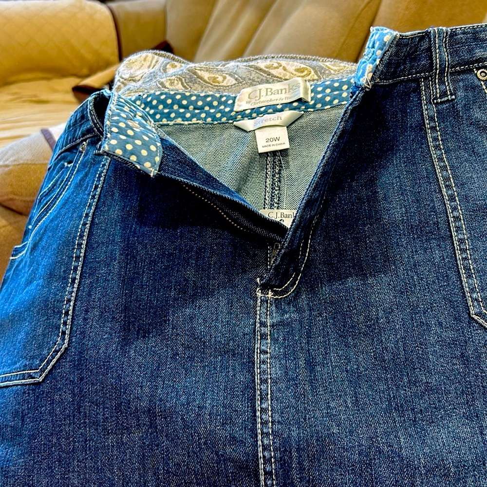 To the knee jean skirt. Brand new but no tag